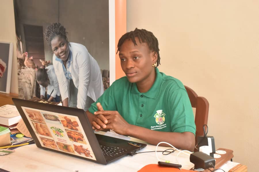 Article : Portrait : Célia Fiogbé, au goût des produits frais de la ferme